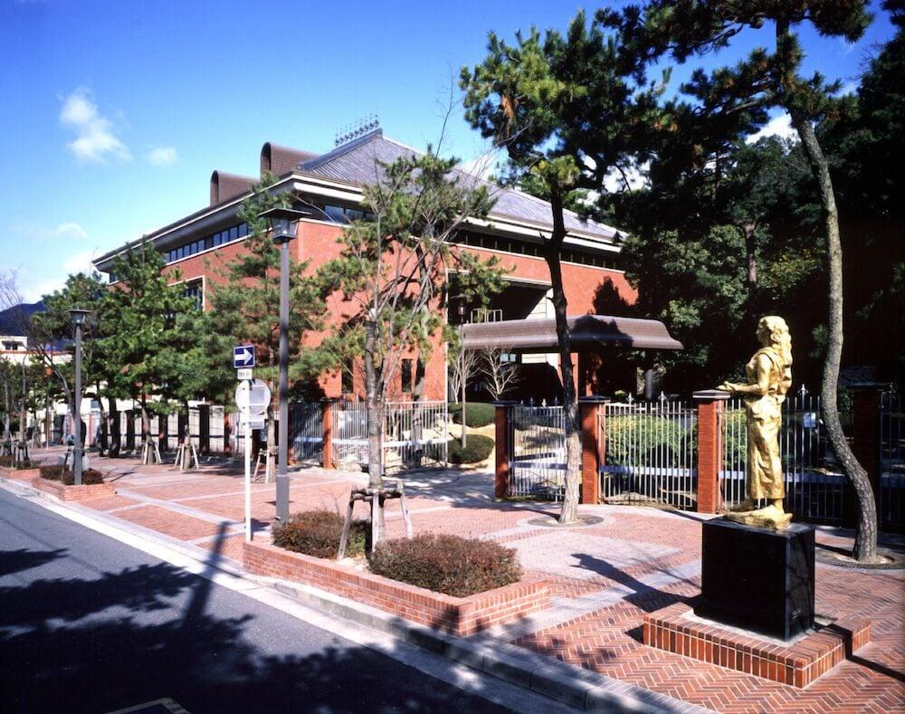 Kure Hankyu Hotel Exterior foto
